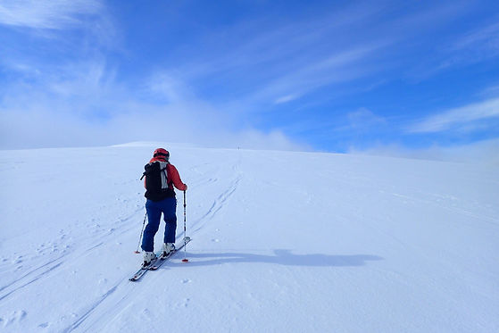 Intro ski touring.jpeg