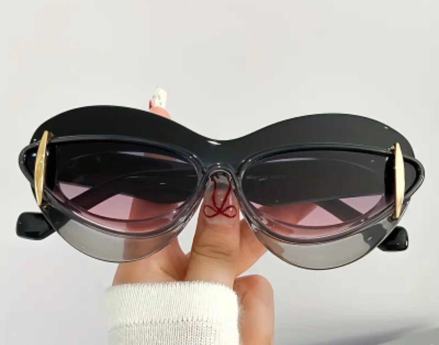 Cateye Beauty