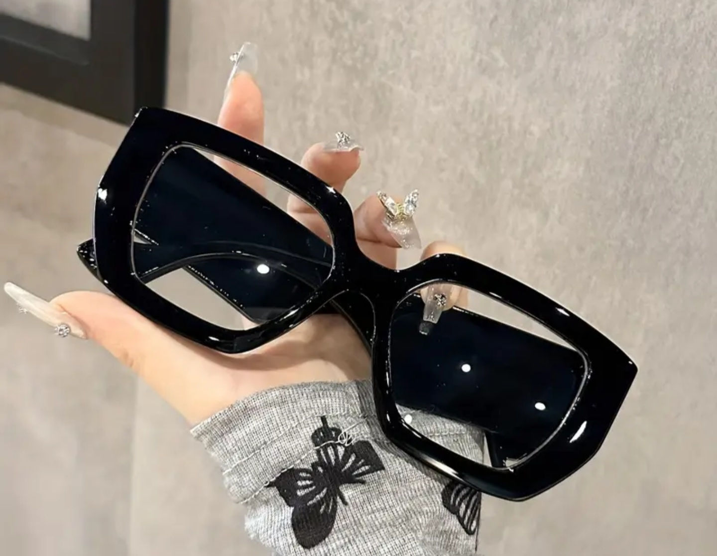 Open Eye Glasses