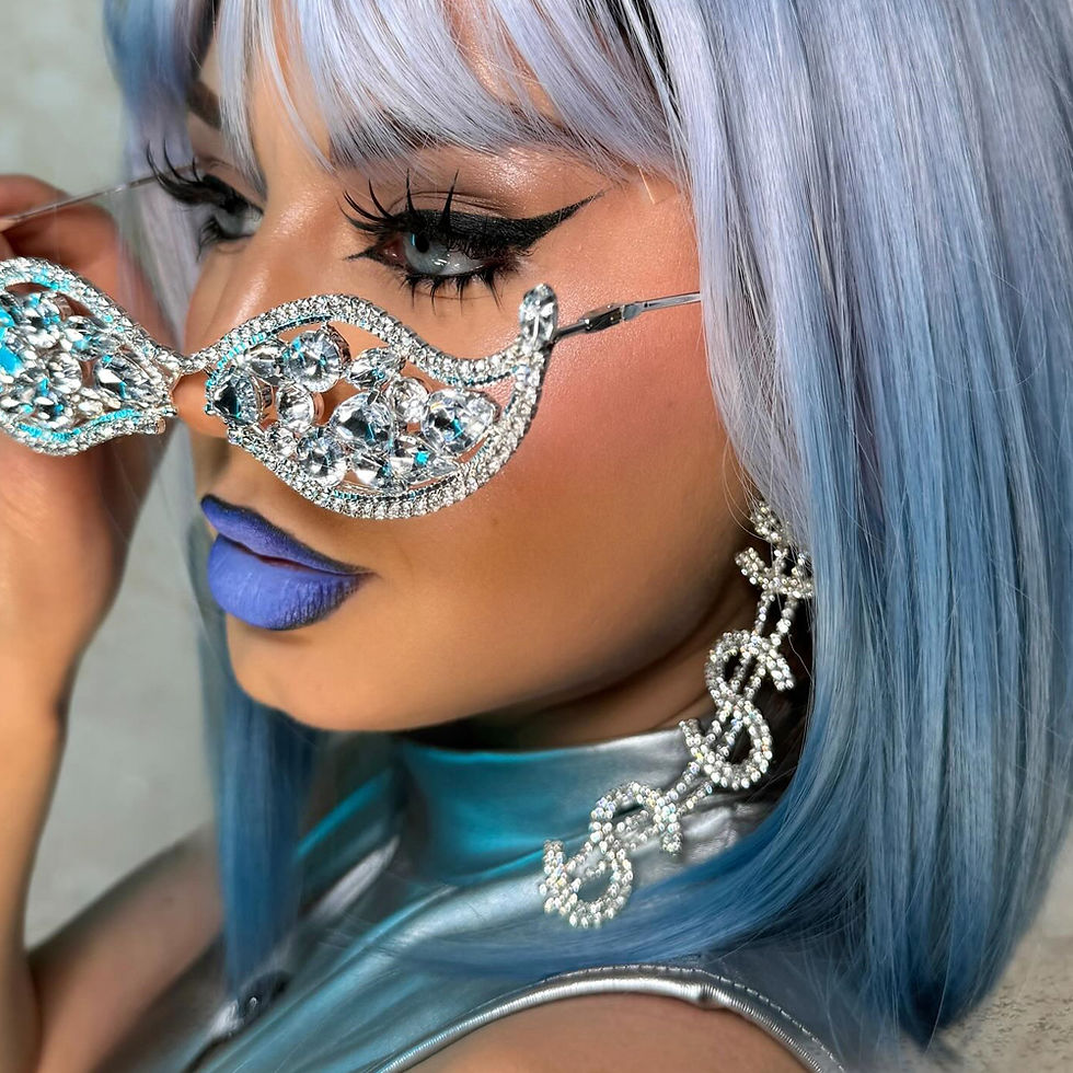 Thumbnail: Crystal Framed Rhinestone Sunglasses 