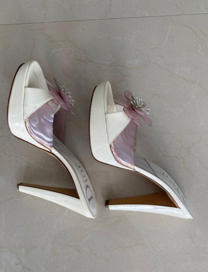 Rare Dior girly monogram pumps (38.5 eu)