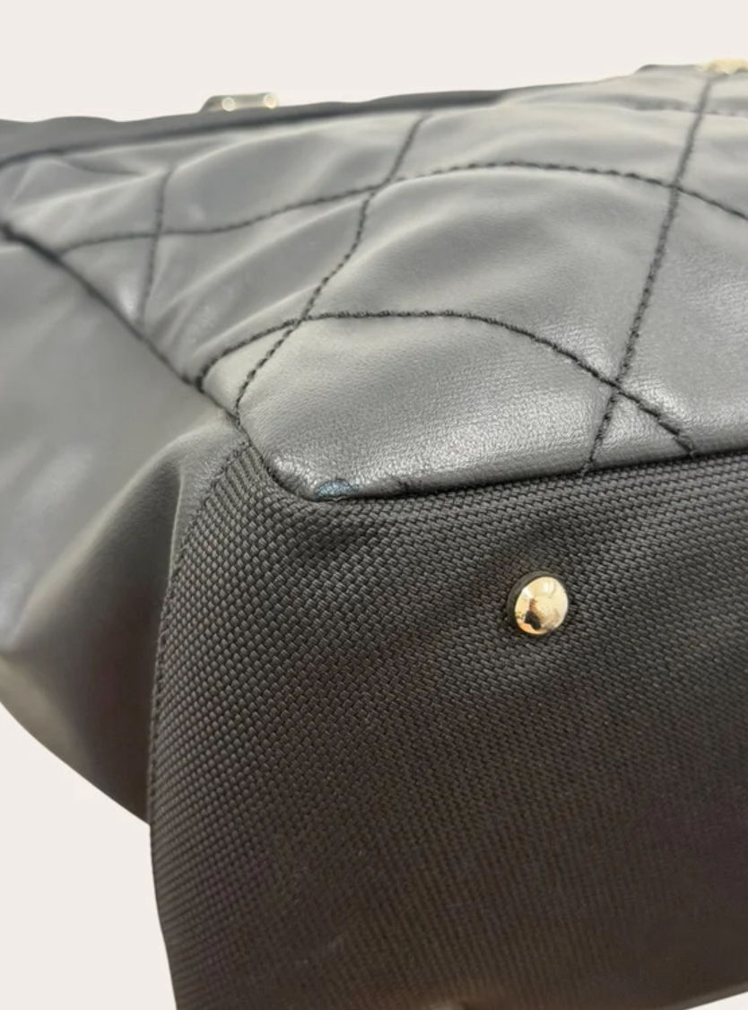 Thumbnail: Rare Chanel tote bag 