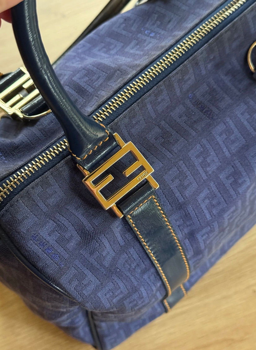 Thumbnail: Fendi Boston bag 