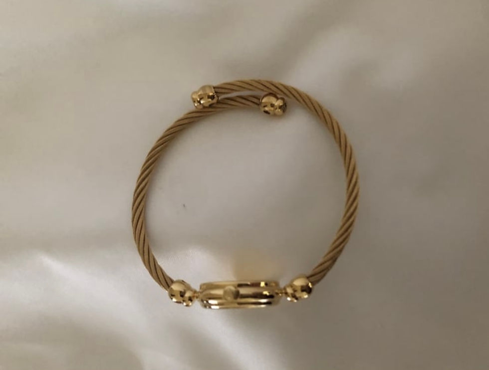 Thumbnail: Gucci watch (never worn)(full set) 