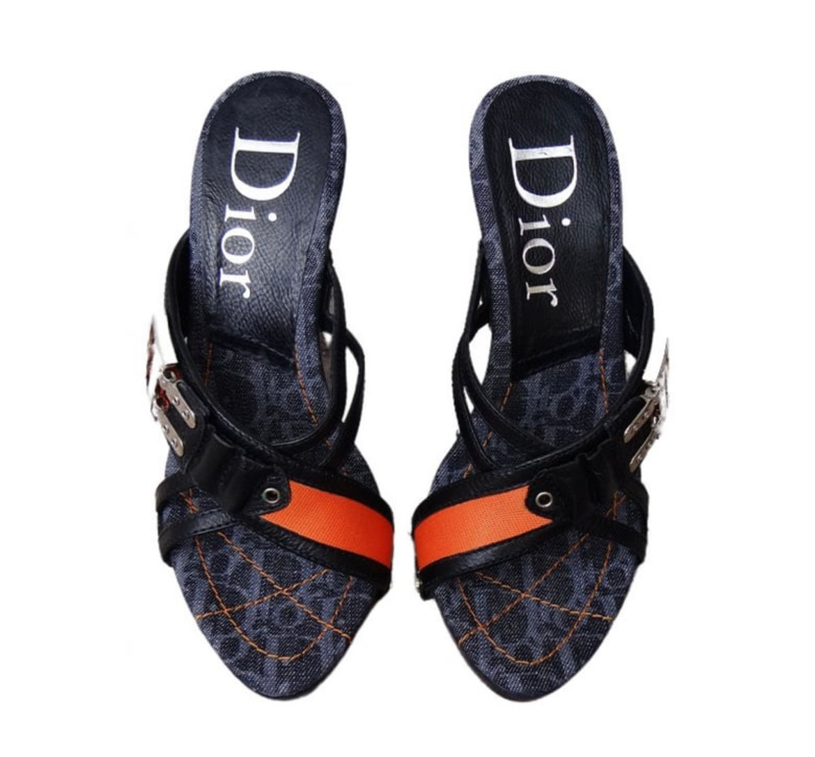 Rare dior heels (never worn ) (35 EU)