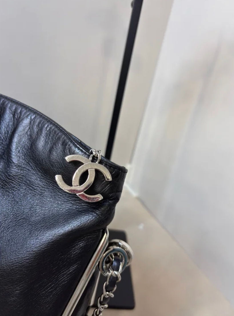 Thumbnail: Rare chanel hobo soft bag 