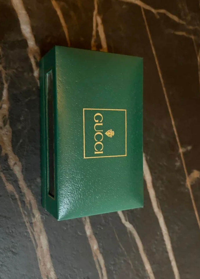 Thumbnail: Gucci Bezel watch 