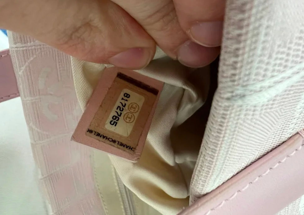 Thumbnail: Chanel pink tote bag 