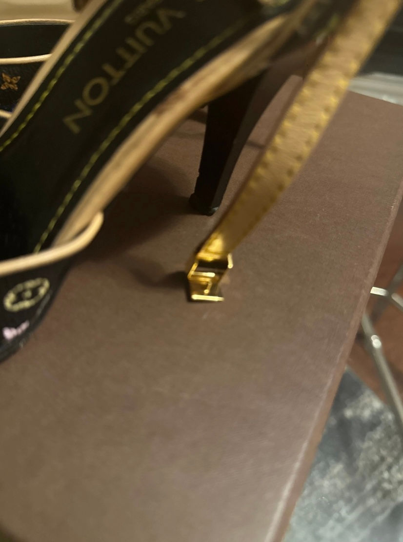 Thumbnail: Rare limited Louis Vuitton heels (38.5 eu)