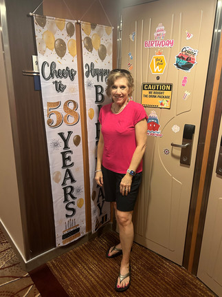 decorate door on cruies
