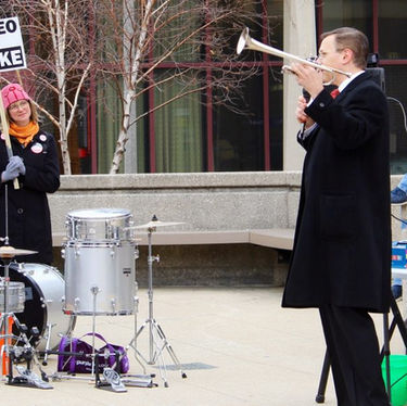 Chicago Symphony Orchestra Performs at GEO Rally, Bernie Sanders supports GEO, UIC’s Symphony of Uni