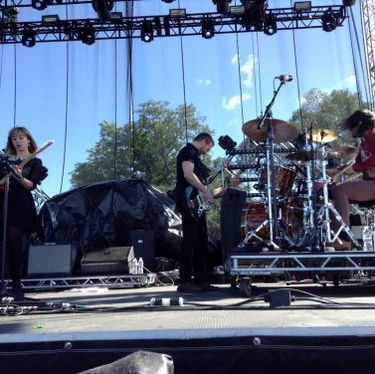 The Joy Formidable Interview – Riot Fest Chicago 2015