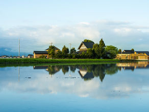 「リトリート」から「リジェネラティブ」へ、“人と自然”を回復・再生へと導き、地域に還元する旅を提案。富山の散居村に佇むアートホテル「楽土庵」、2022年秋オープン