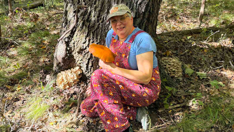 Mushroom Foraging Hike & Cooking Class