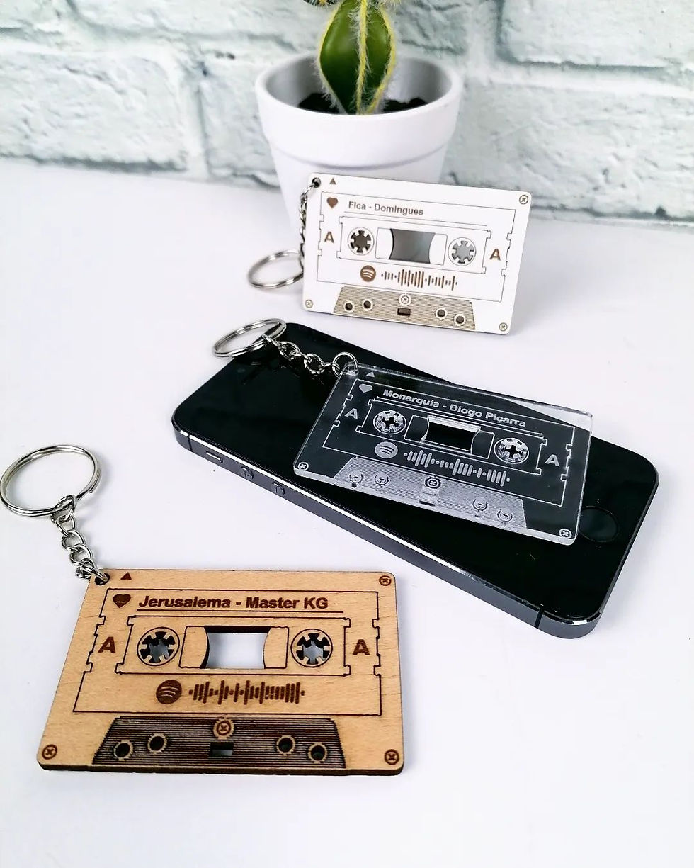 Miniatura: Porta chaves K7 retro