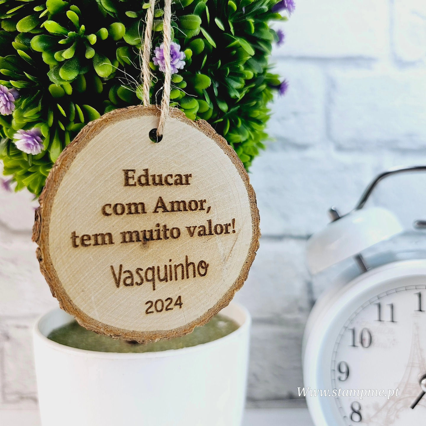 Lembrança rodela de madeira