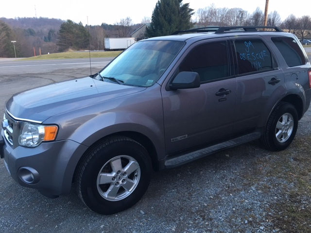 Thumbnail: 2008 Ford Escape