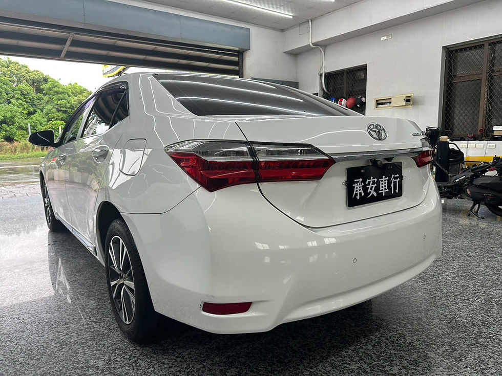 縮圖：2017年 Toyota Corolla Altis (1.8L)