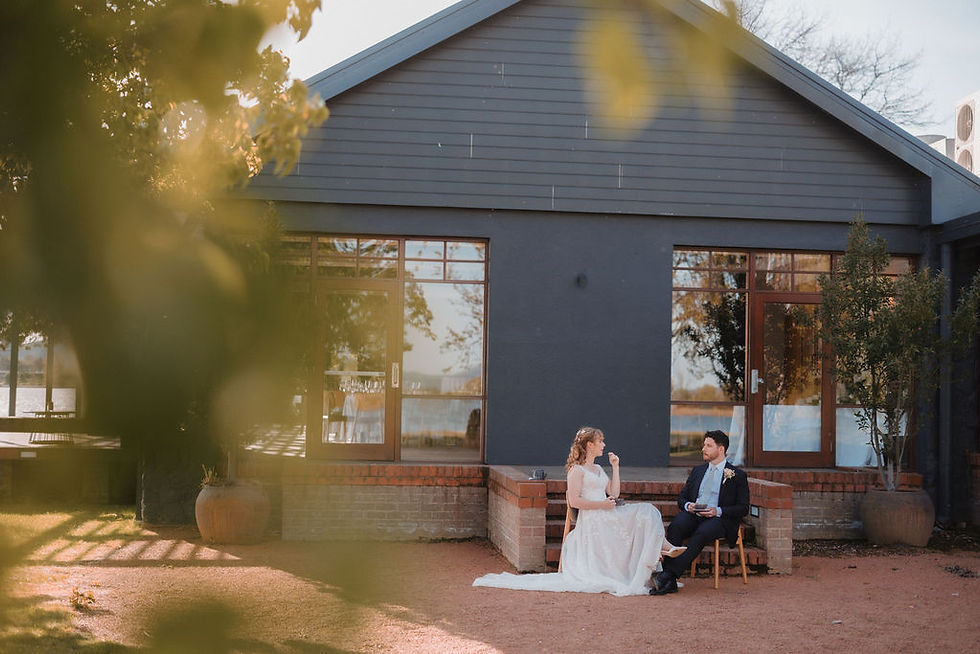 canberra wedding celebrant story of Lauren & Fergus