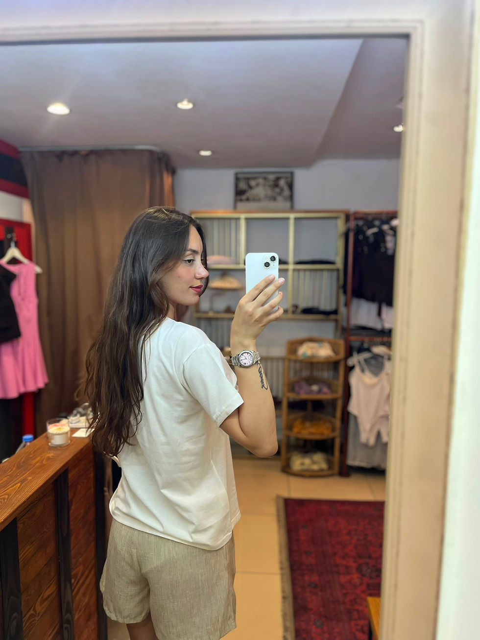 Küçük resim: Baskı Ve Nakış Detaylı  T-shirt