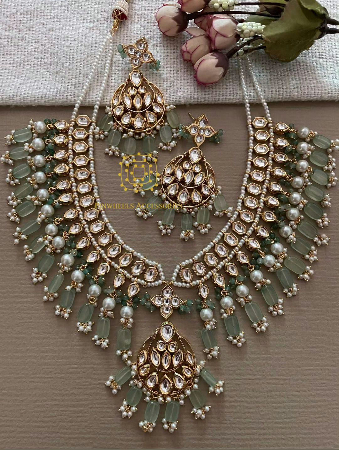 POLKI SEMI PRECIOUS STONE CHOKER
