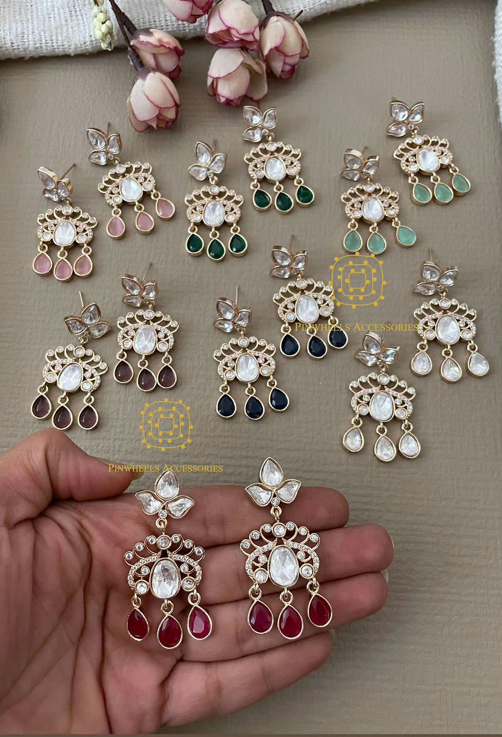Thumbnail: PEACOCK FEATHER VILANDI EARRINGS 