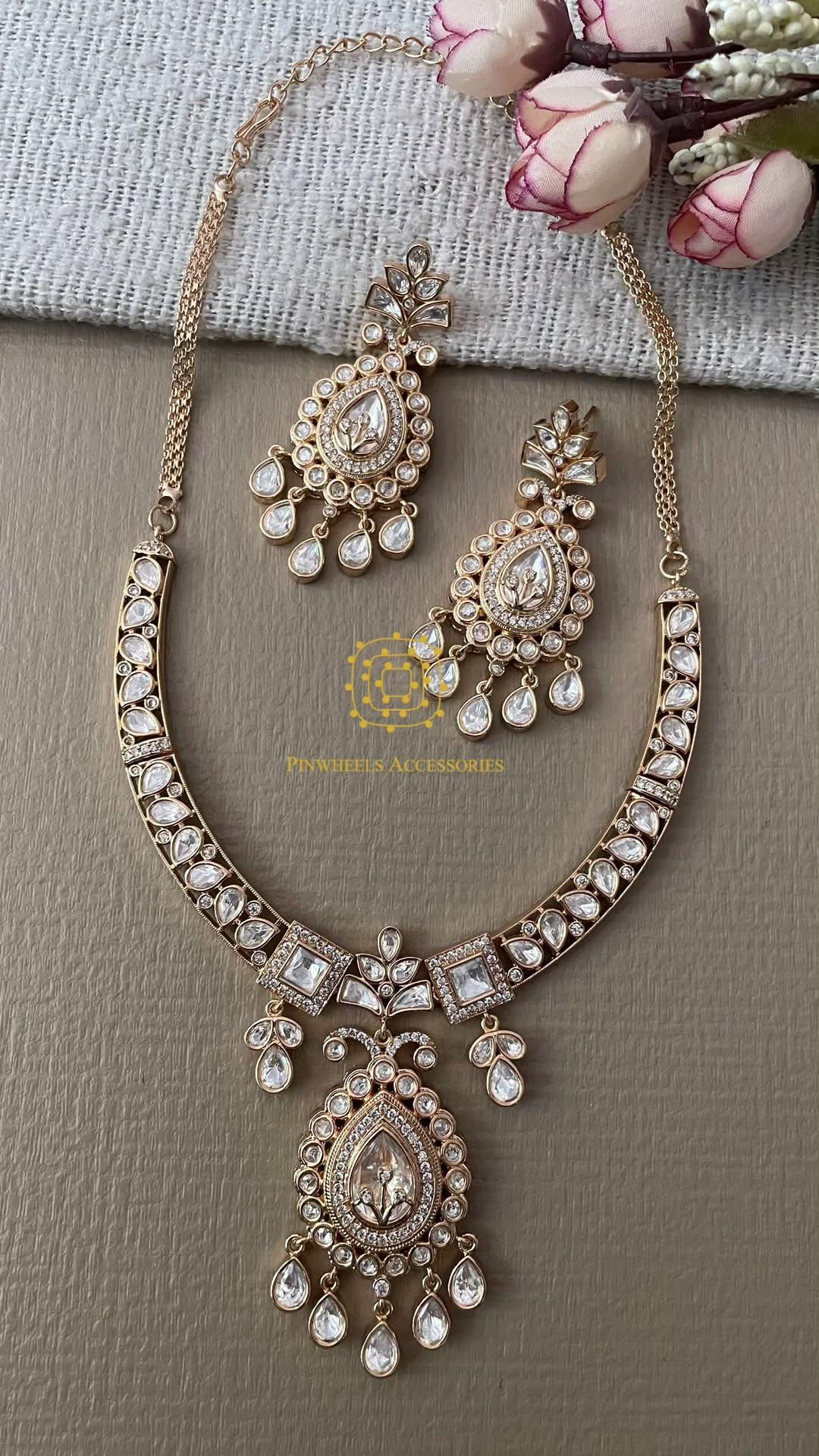 POLKI HASLI NECKLACE 