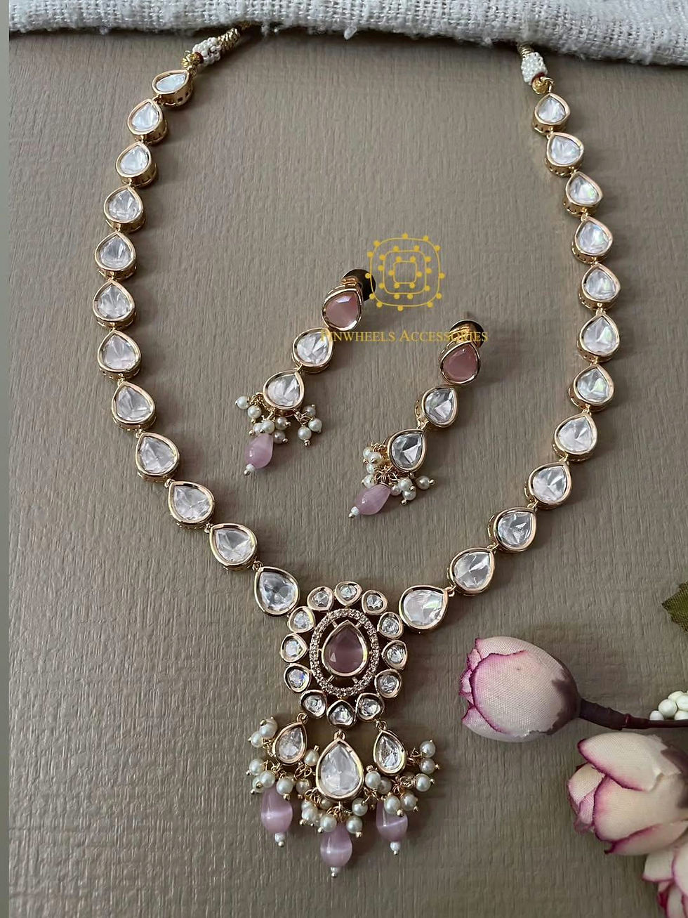 Thumbnail: SIMPLE POLKI NECKLACE 