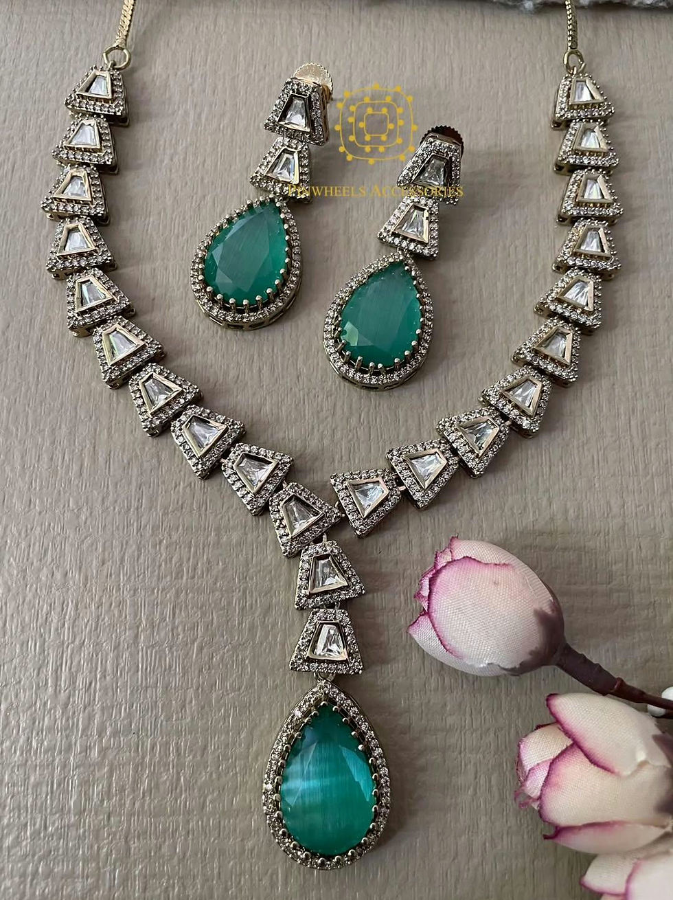 Thumbnail: COLOURED STONE VICTORIAN NECKLACE 