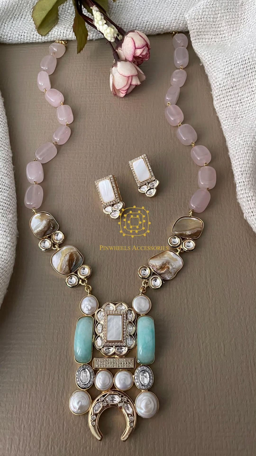 BAROQUE PEARL & MOTHER OF PEARL NECKLACE 