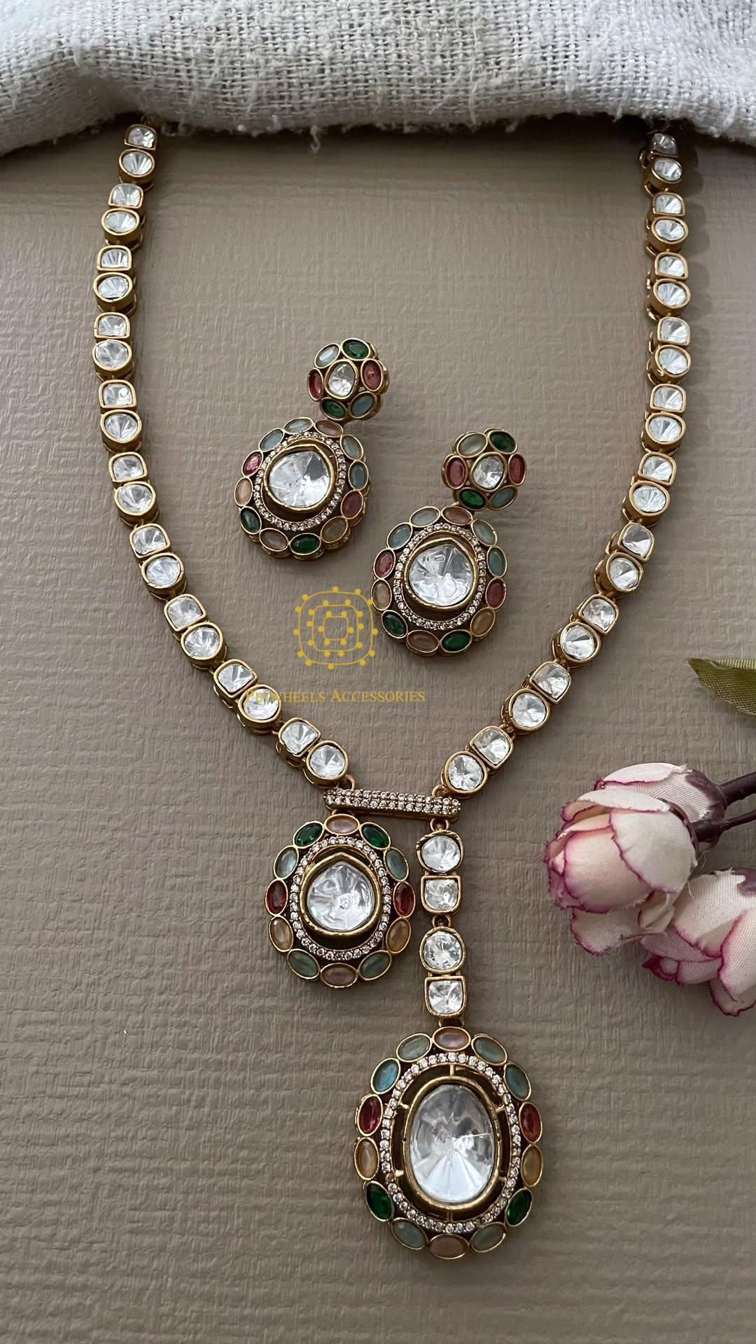 MOISSANITE SIMPLE UNEVEN NECKLACE
