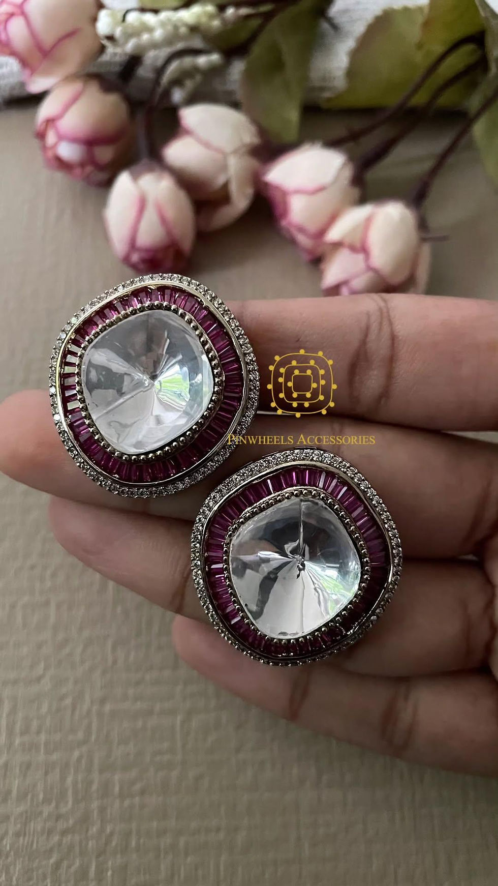 Thumbnail: POLKI STUDS