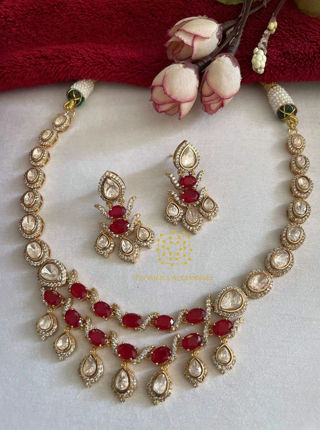 POLKI COLOURED STONE NECKLACE 