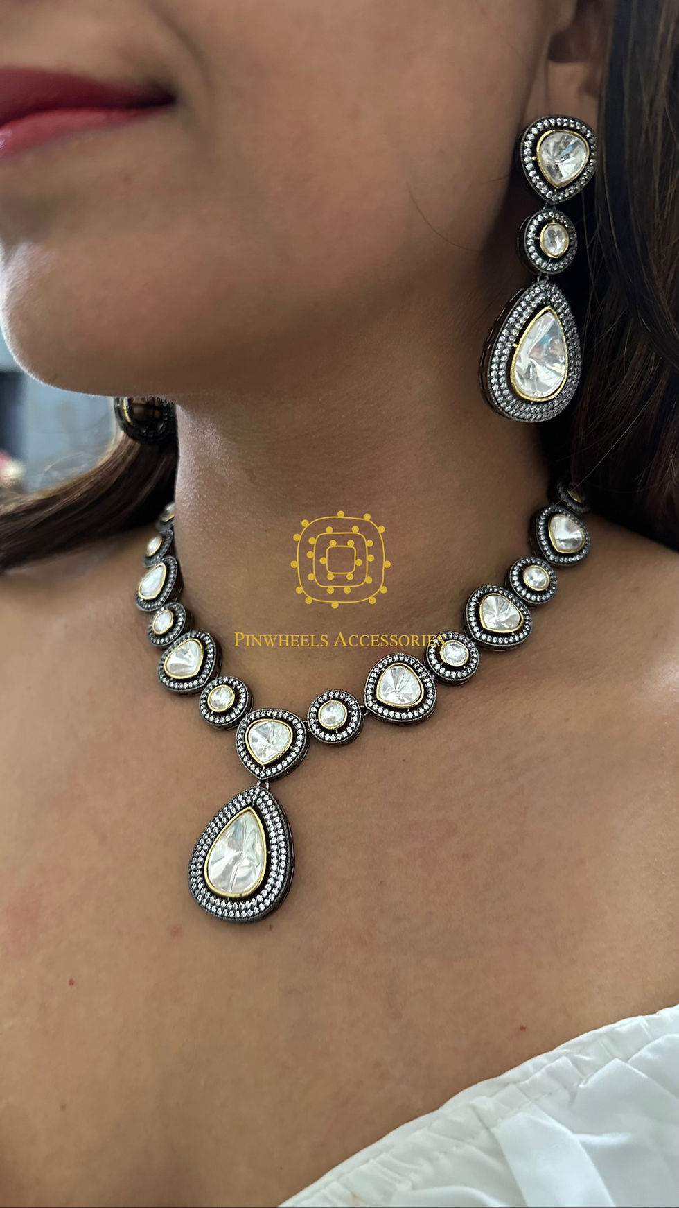 Thumbnail: POLKI NECKLACE