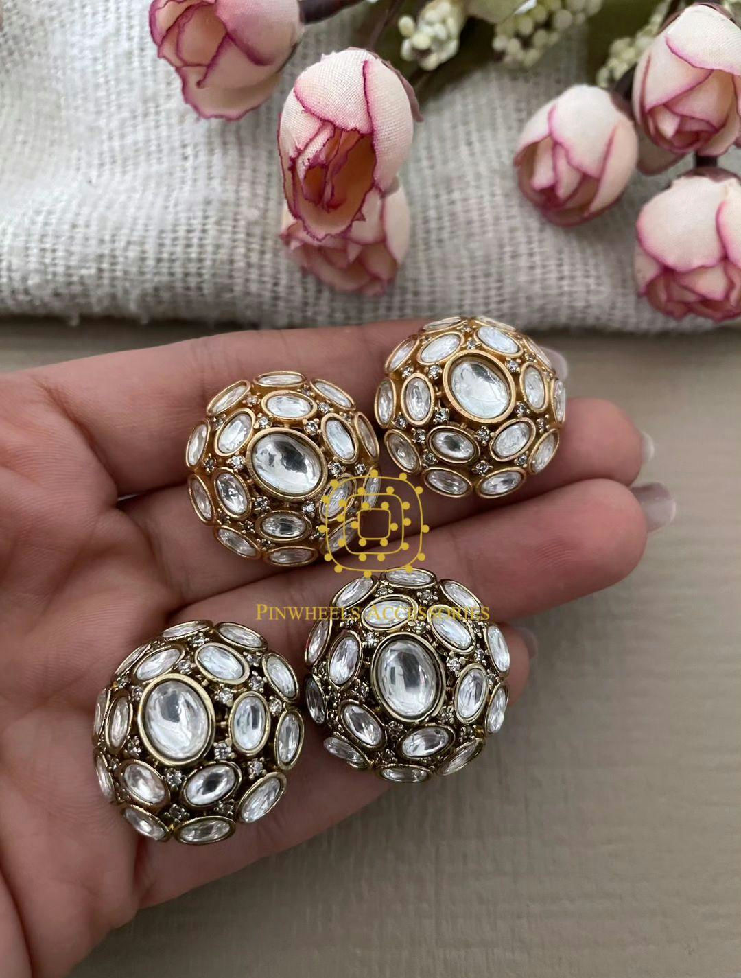 POLKI STUDS