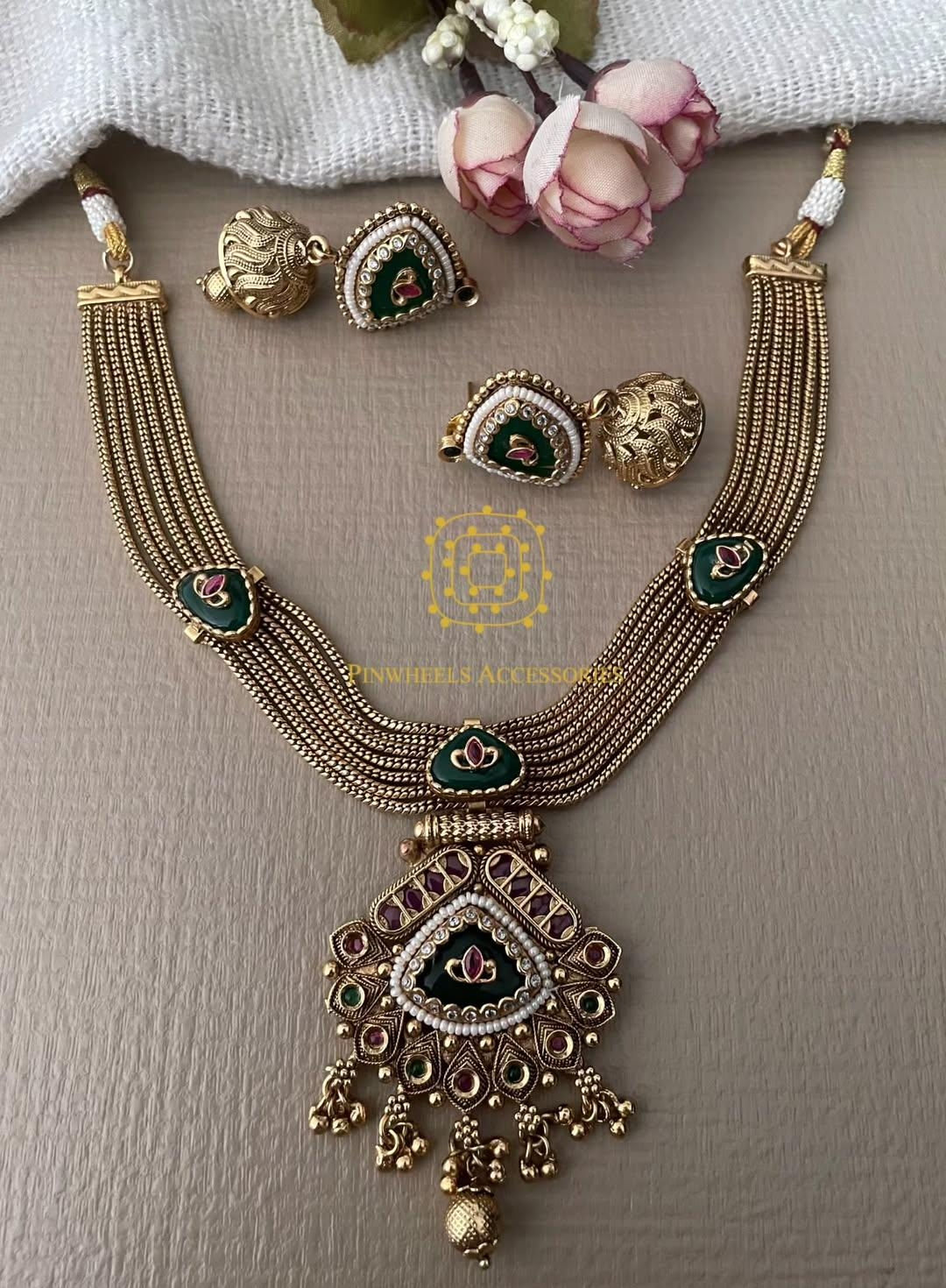 CHAIN ANTIQUE POLISH NECKLACE 