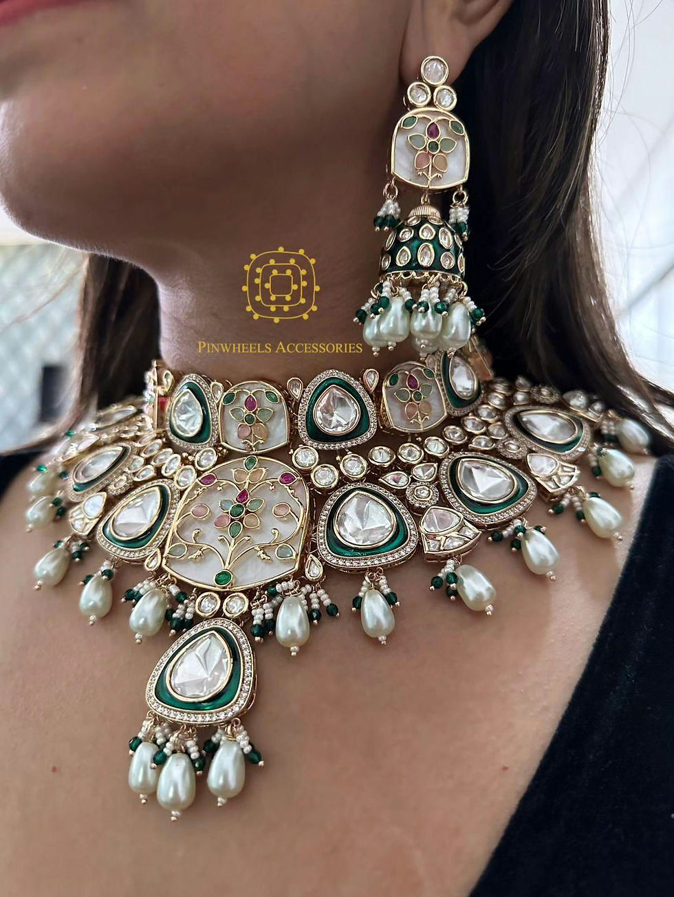 Thumbnail: HOLDALI STONE POLKI NECKLACE 