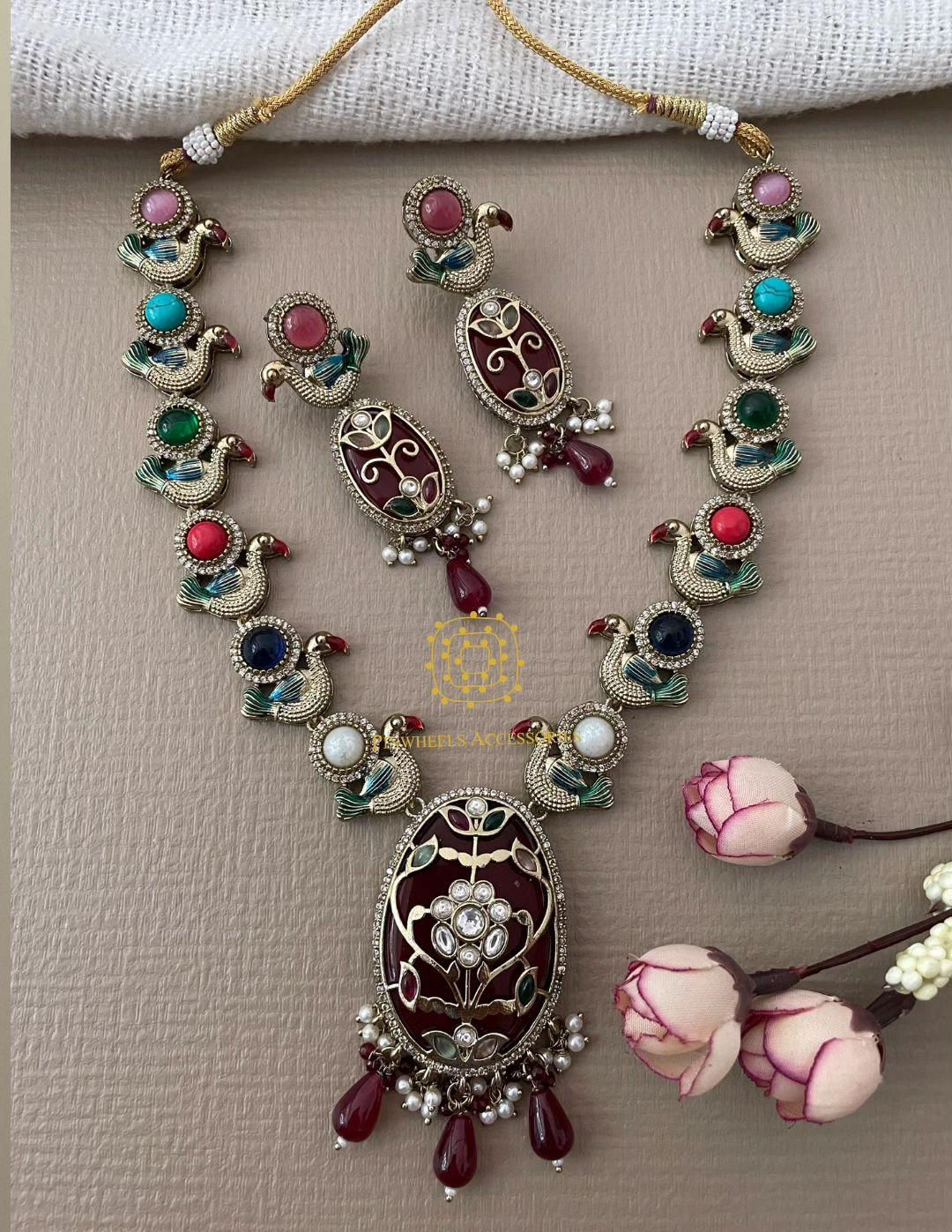 HOLDALI STONE PEACOCK NECKLACE