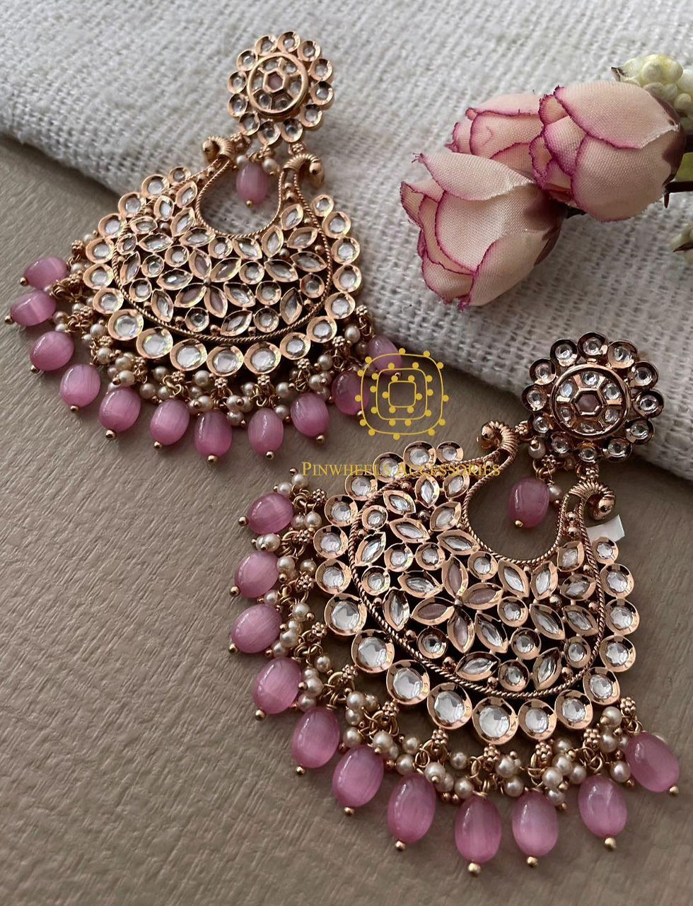 Thumbnail: COLOURED CHANDBALIS 