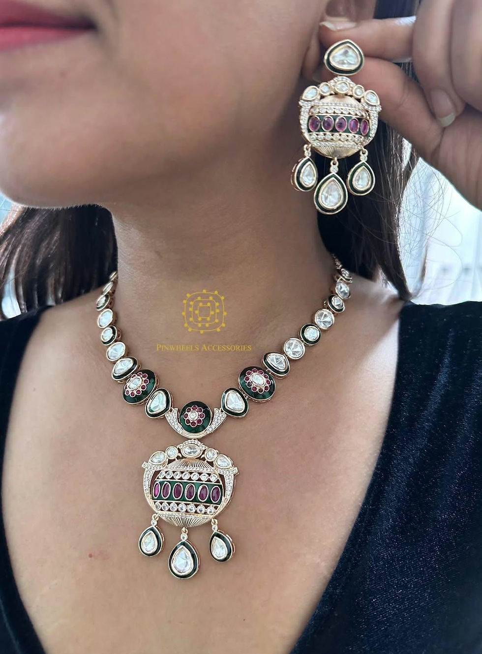 Thumbnail: SIMPLE EPOXY SETTING POLKI NECKLACE 