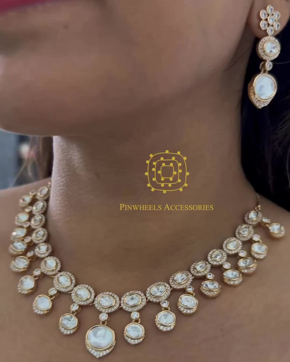 Thumbnail: MOISSANITE  SIMPLE  NECKLACE