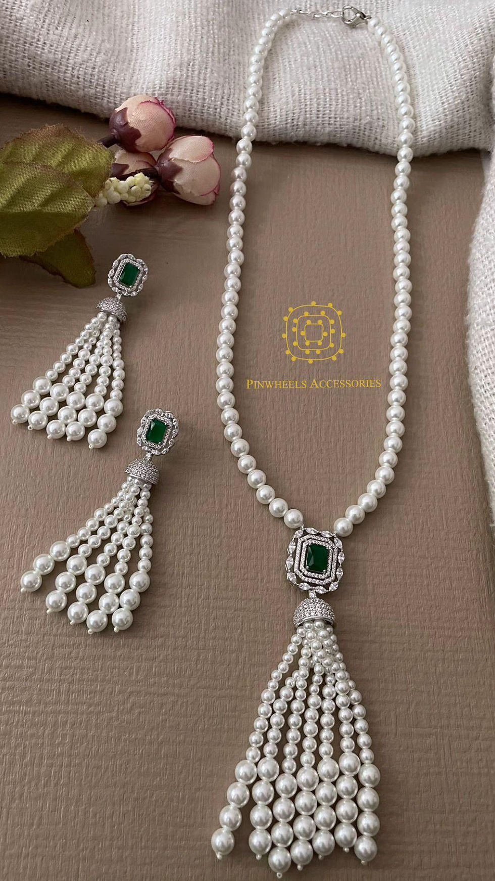 Thumbnail: LONG PEARL NECKLACE 