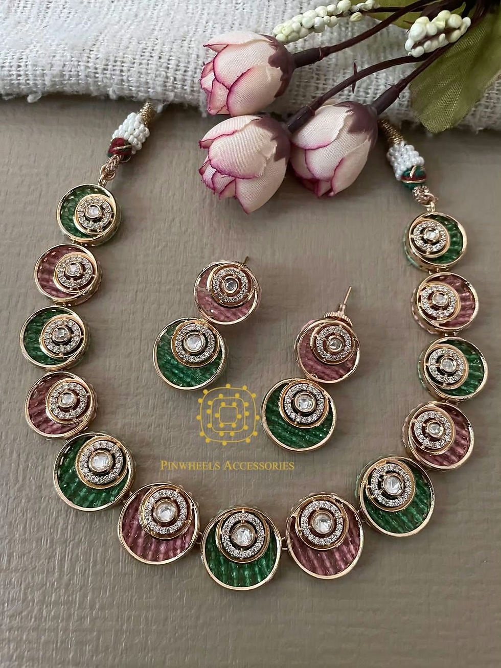 Thumbnail: BEADED ROUNDED CLASSY NECKLACE 