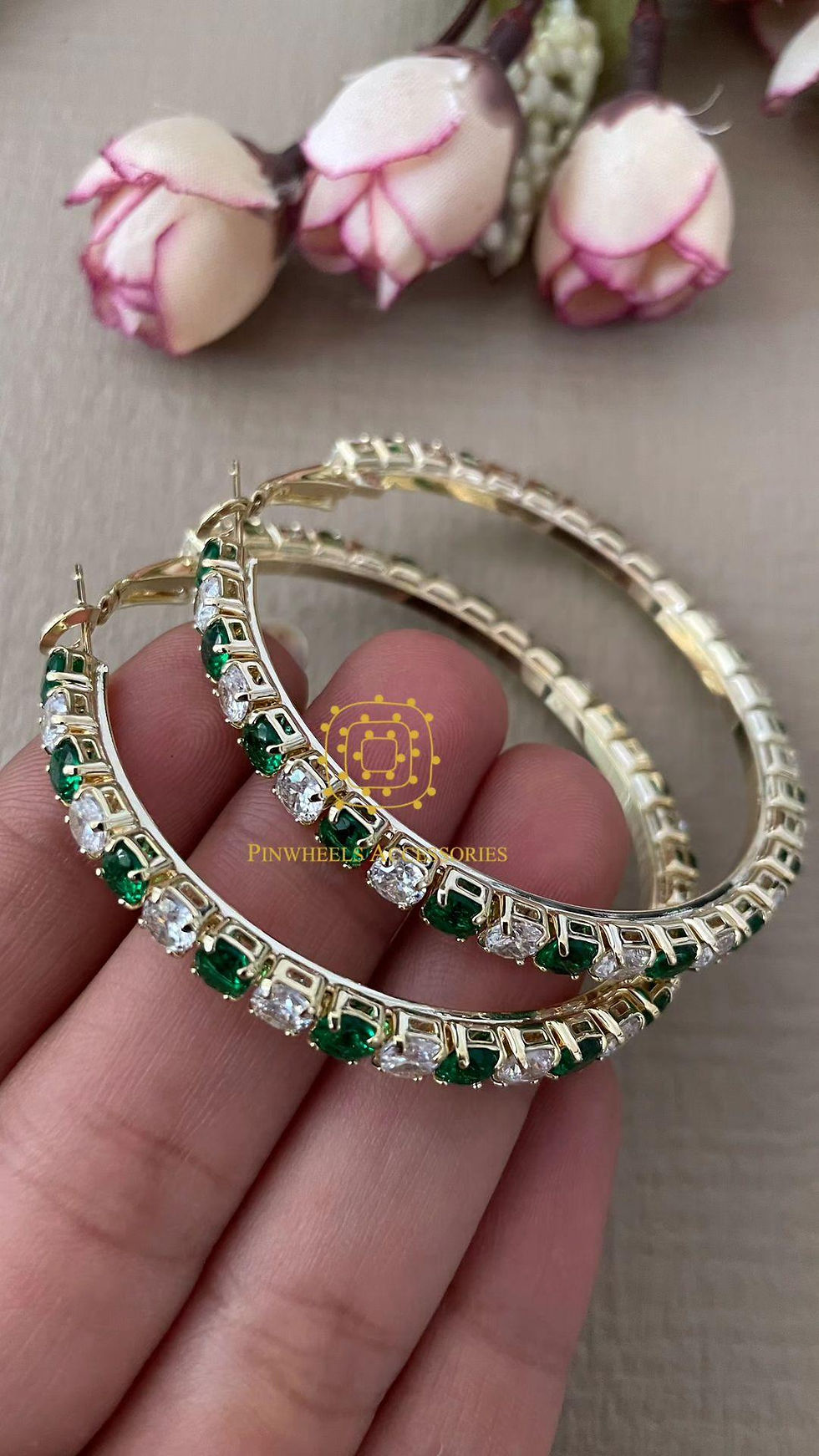 Thumbnail: DIAMONDY HOOPS