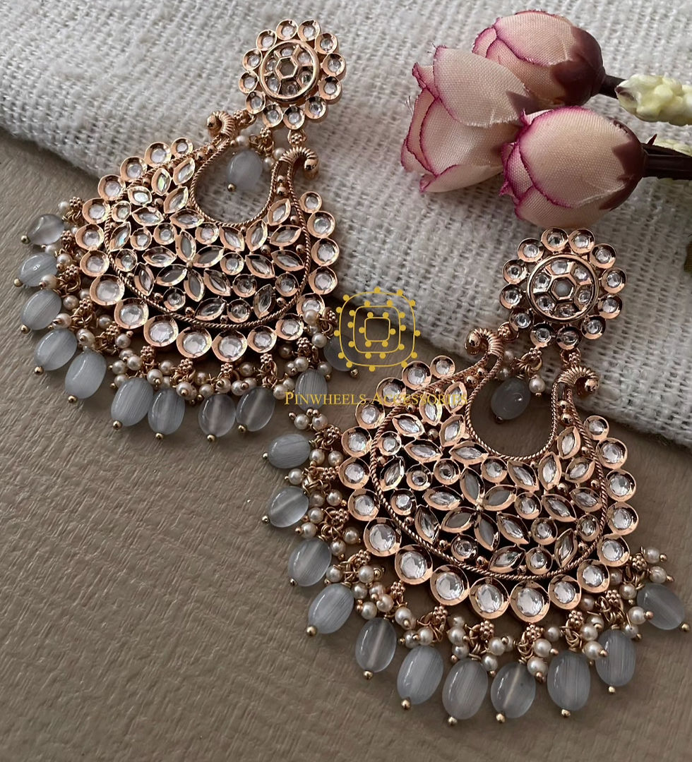 Thumbnail: COLOURED CHANDBALIS 