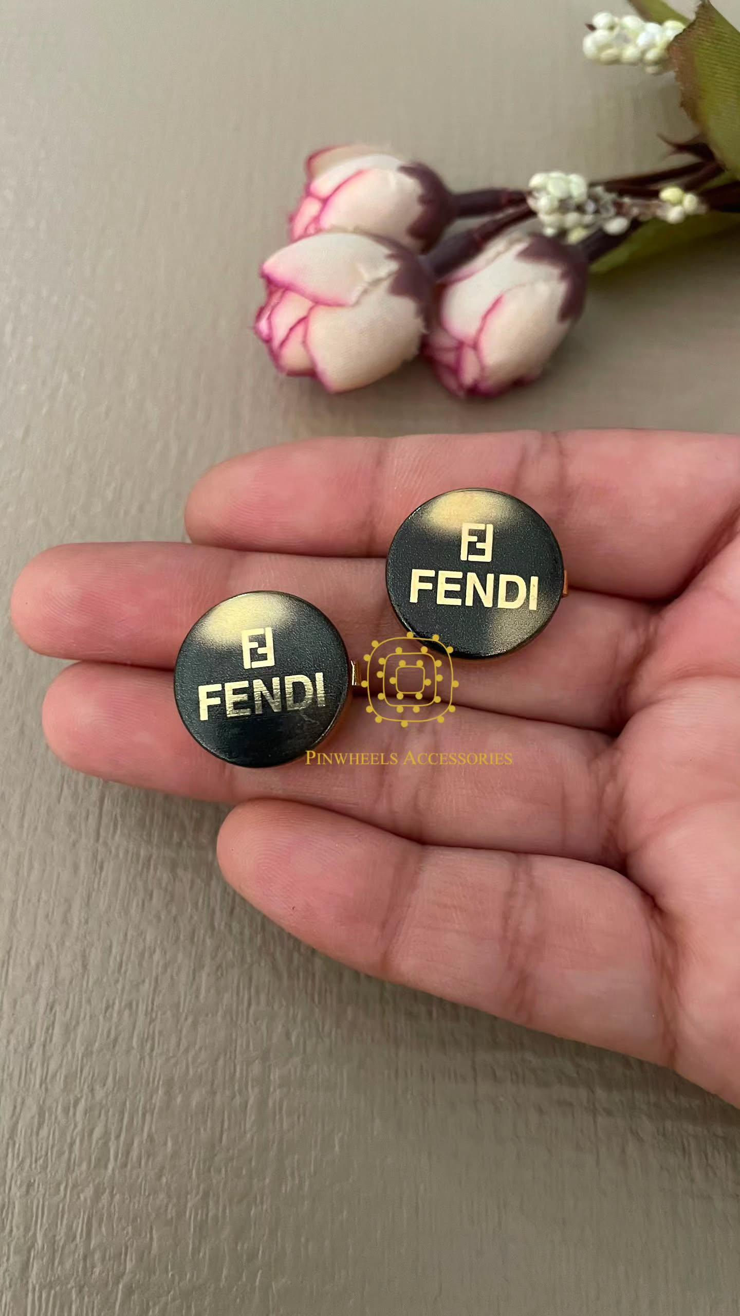 KURTA BUTTONS PER PIECE 
