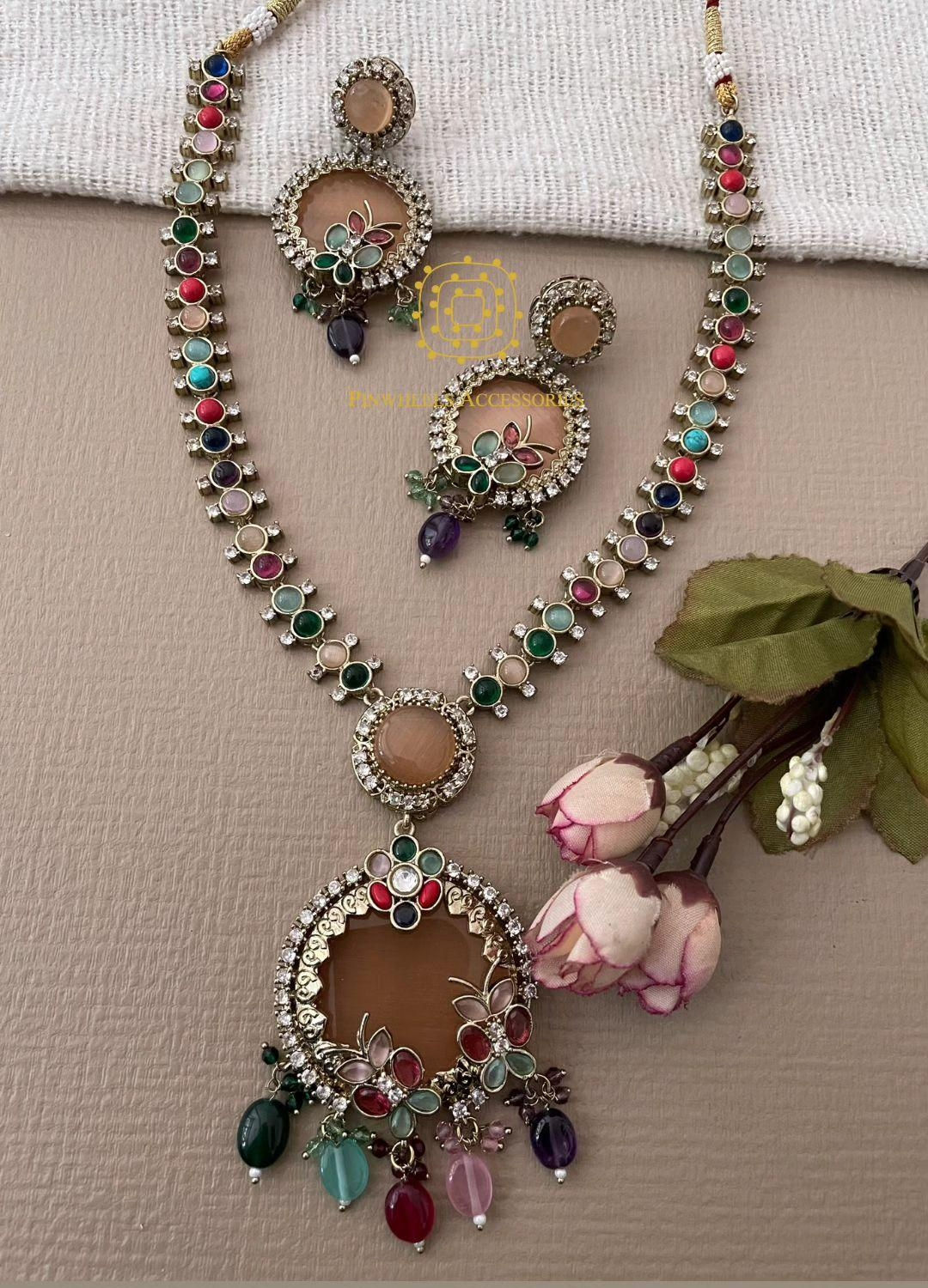 DOUBLET STONE HANDCRAFTED NECKLACE 