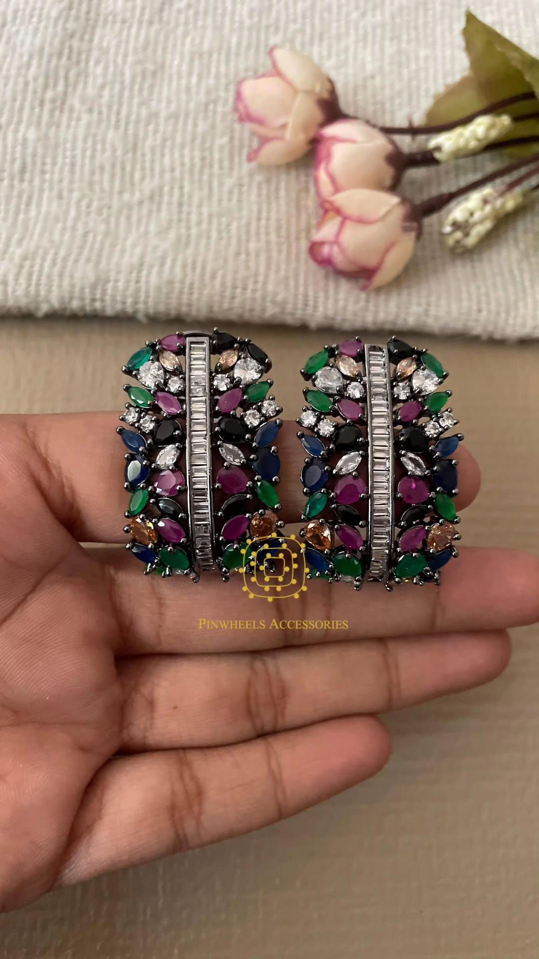 COLOURED STONE STUDS