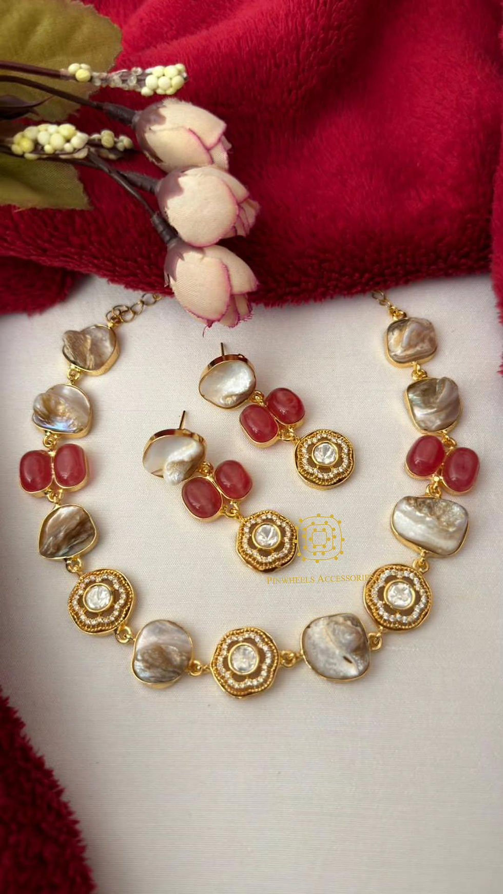 Thumbnail: MOTHER OF PEARL COLOURED STONE NECKLACE 