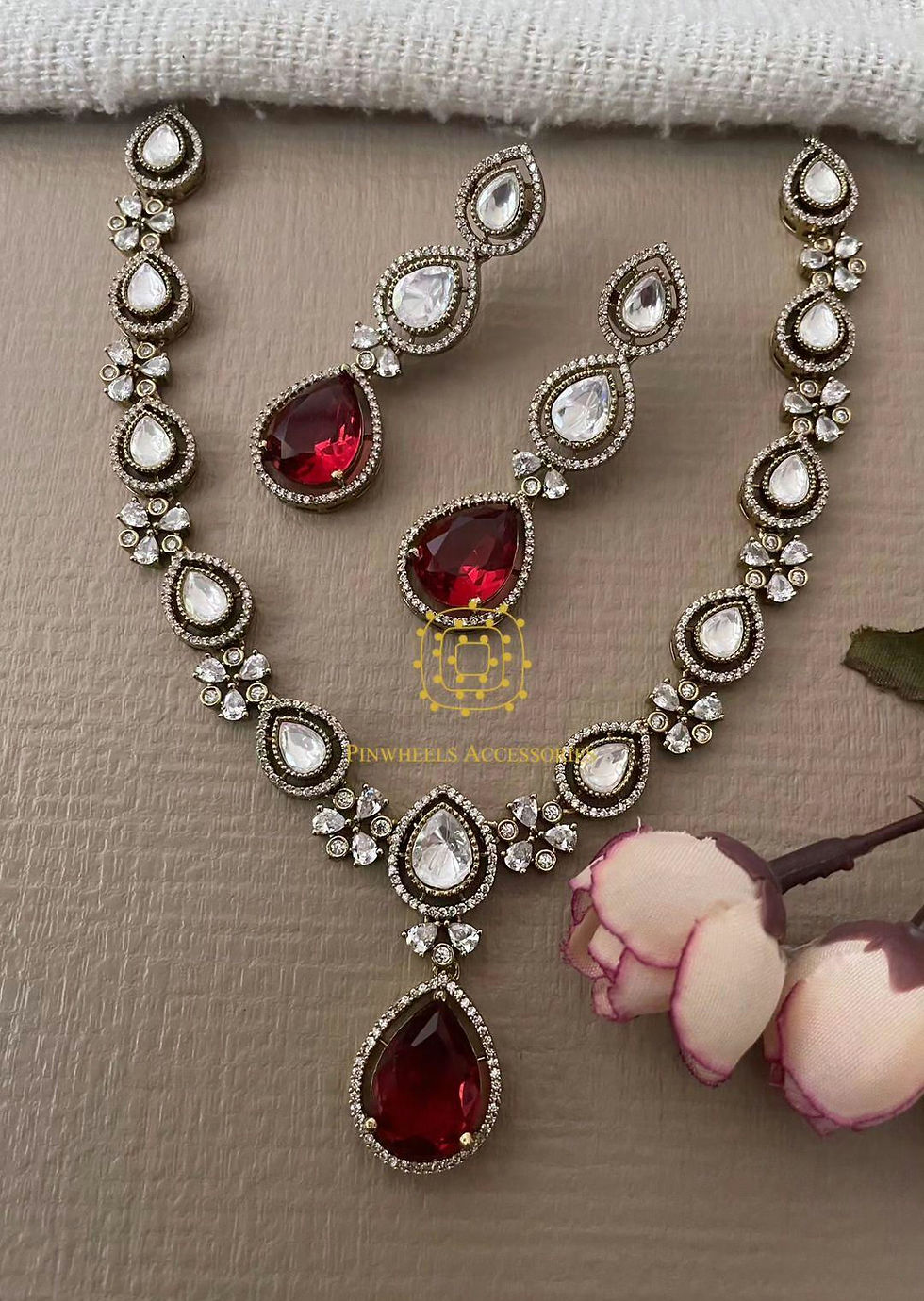 Thumbnail: VICTORIAN POLISH COLOURED STONE NECKLACE 